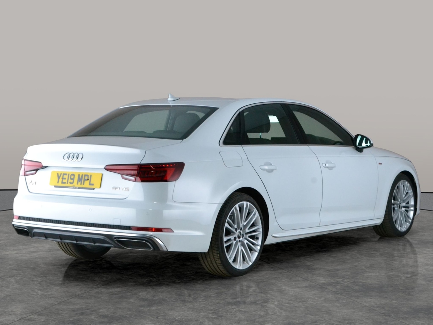 Used Audi A4 2019 for sale - 78012358: Photo 9
