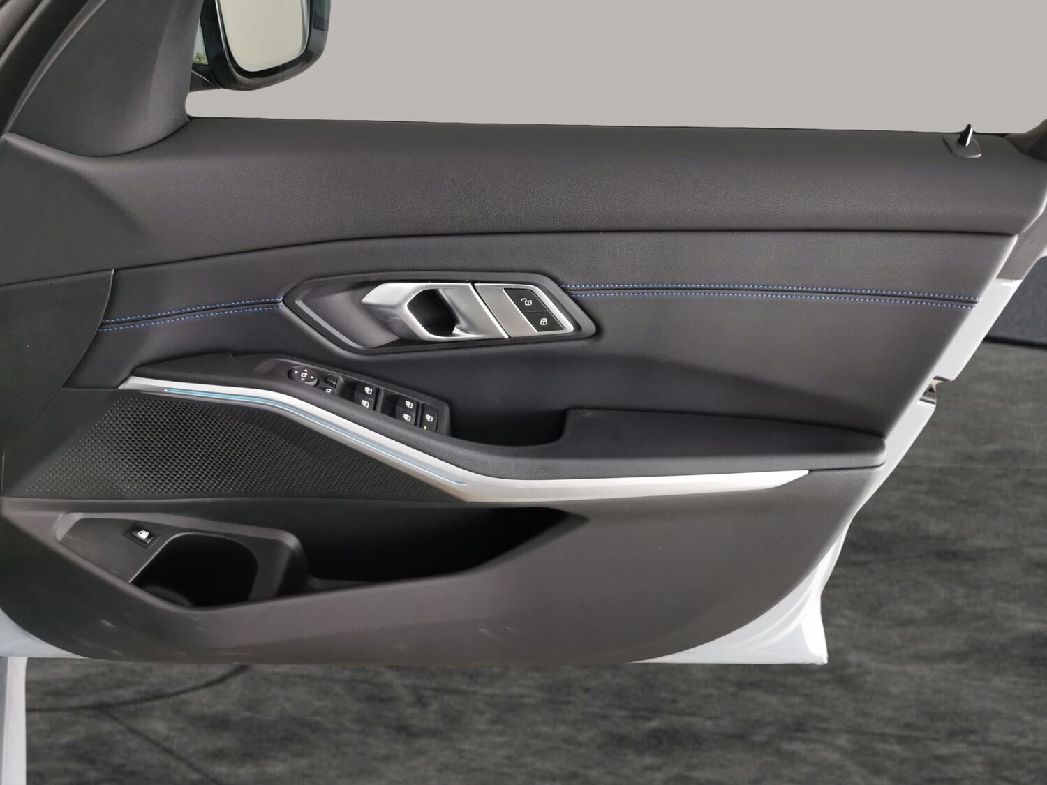 Used BMW 3 Series 2023 for sale - 77493073: Photo 35