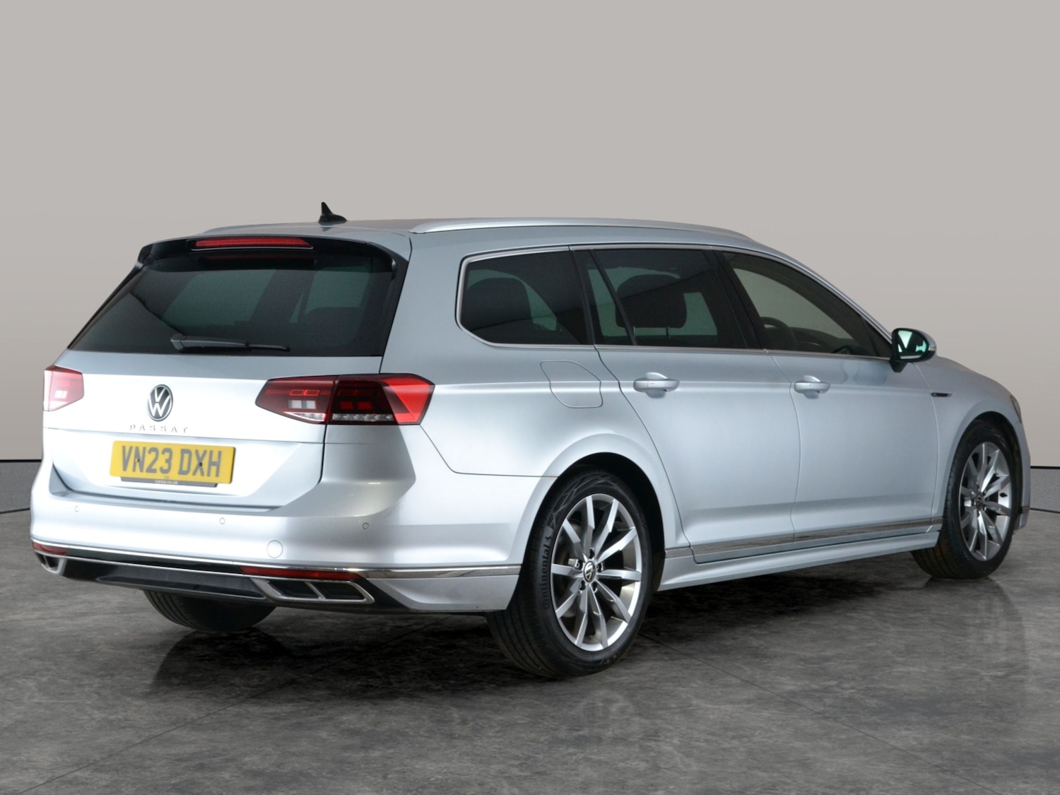 Used Volkswagen Passat 2023 for sale - 77428586: Photo 10