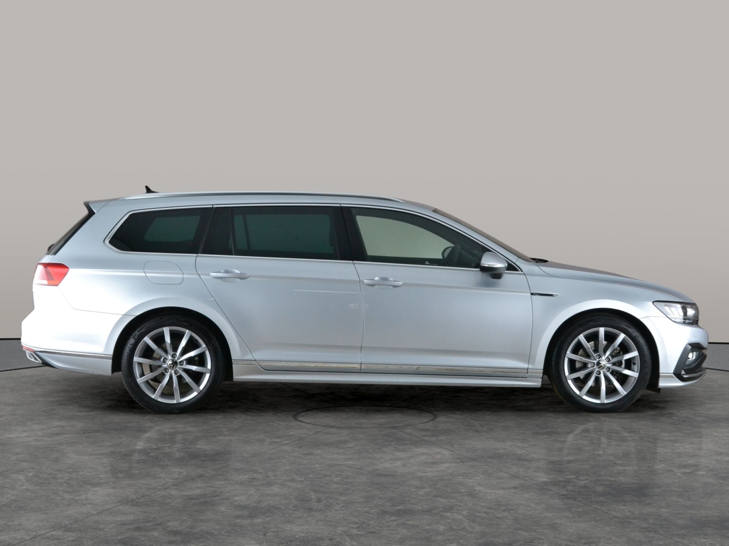 Used Volkswagen Passat 2023 for sale - 77428586: Photo 9