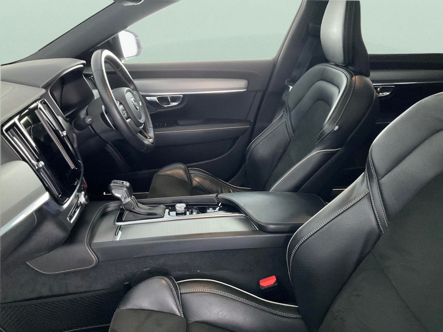 Used Volvo V90 2020 for sale - 76851501: Photo 4