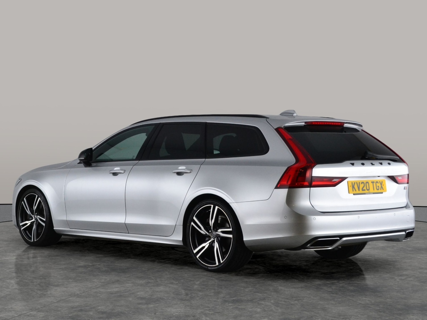 Used Volvo V90 2020 for sale - 76851501: Photo 9