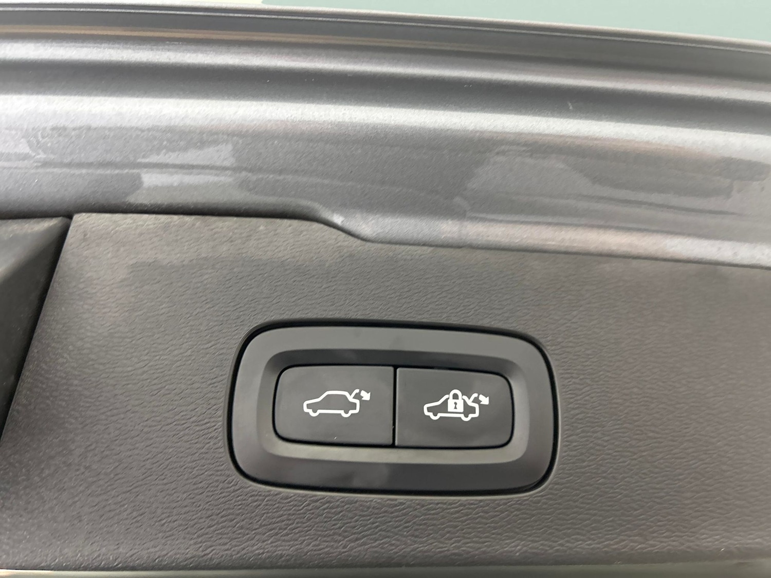 Used Volvo V60 2020 for sale - 76578006: Photo 21