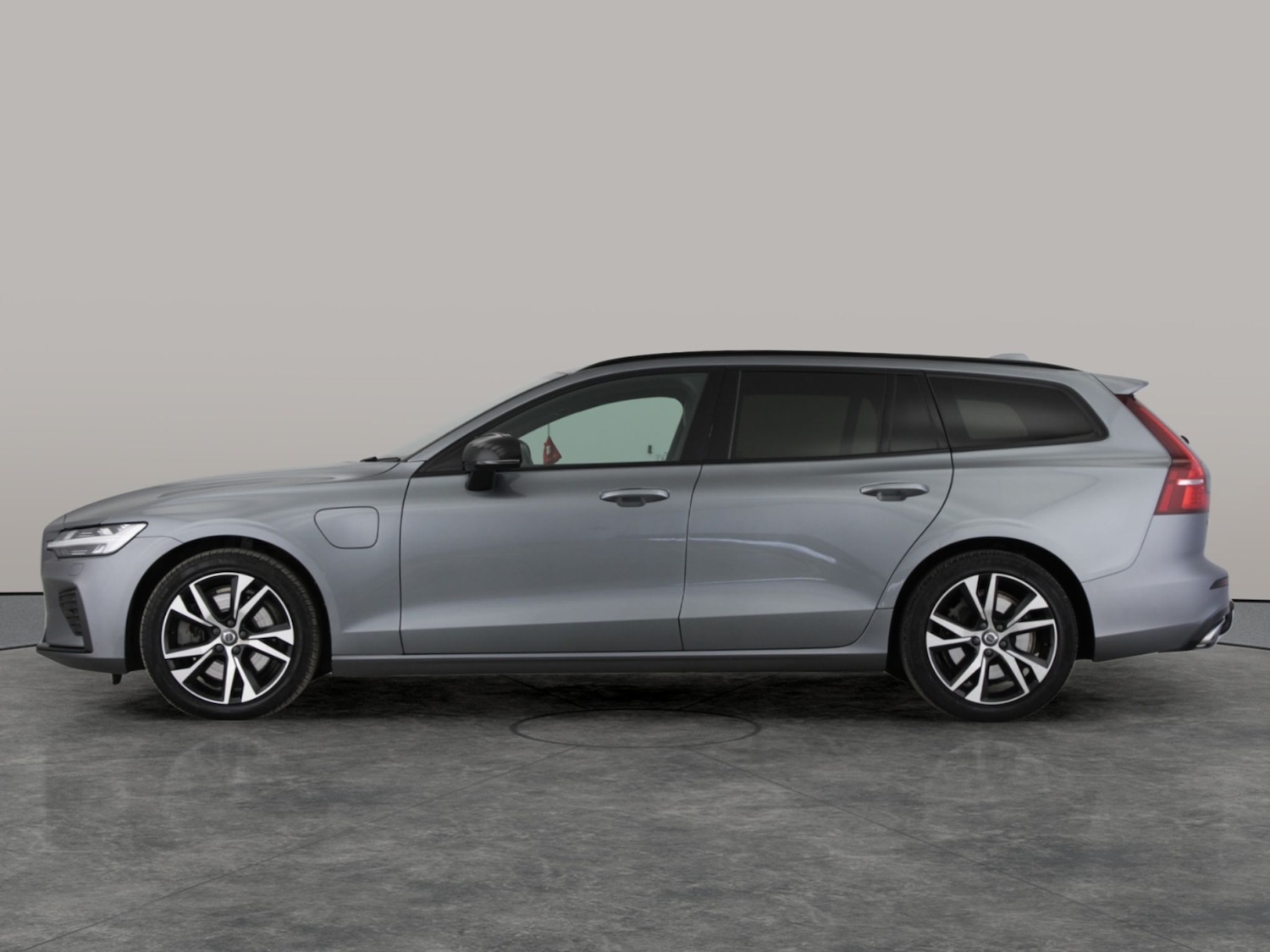 Used Volvo V60 2020 for sale - 76578006: Photo 9