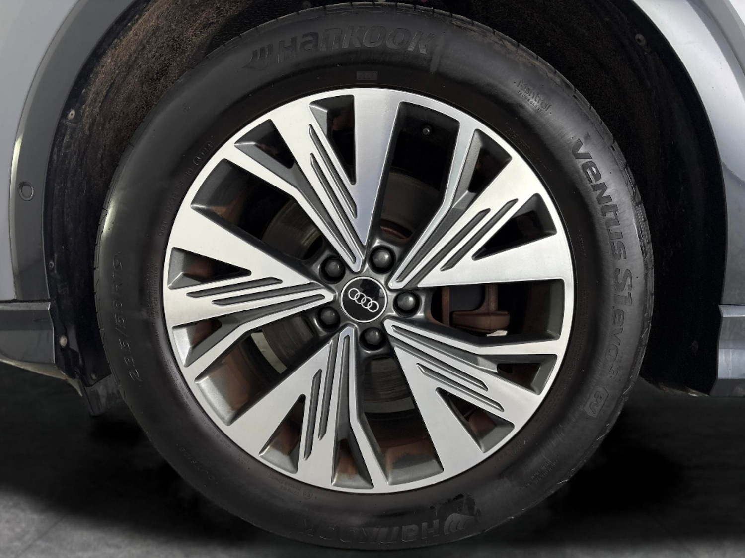 Used Audi Q4 e-tron 2023 for sale - 77706565: Photo 27