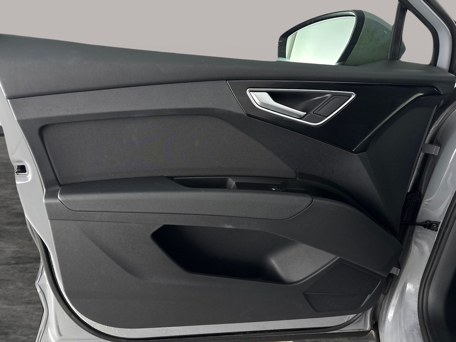 Used Audi Q4 e-tron 2023 for sale - 77706565: Photo 31