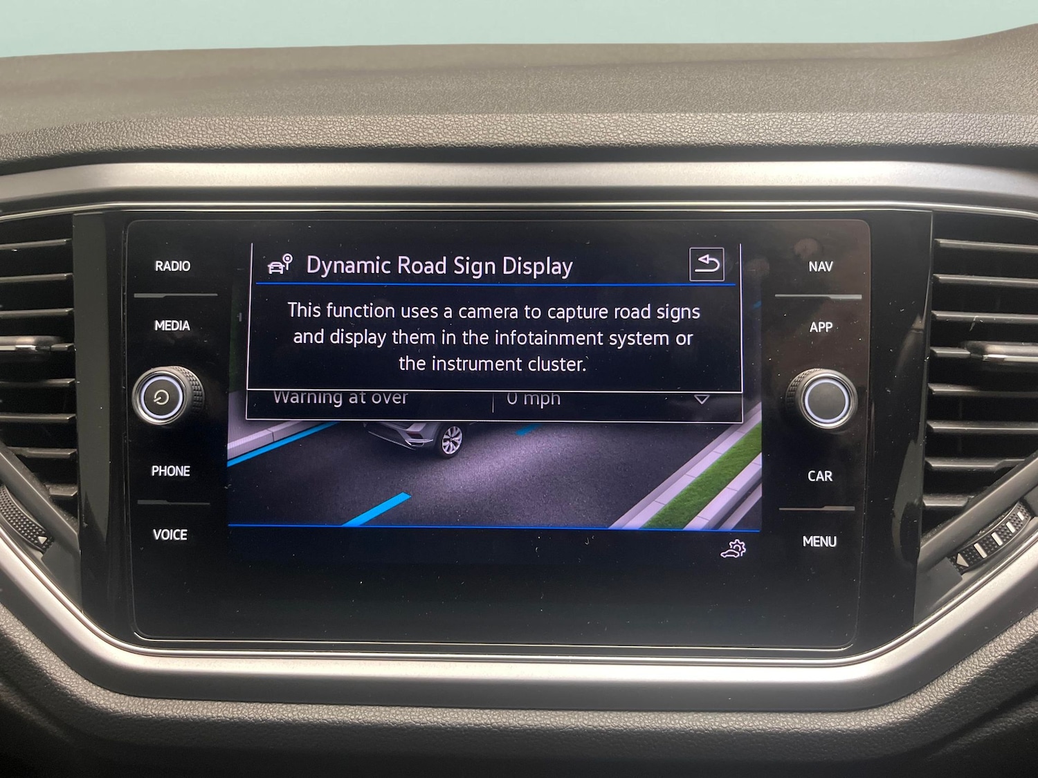 Used Volkswagen T-Roc 2022 for sale - 77932402: Photo 20