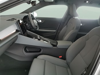 Used Polestar Polestar 2 2023 for sale - 77443066: Photo