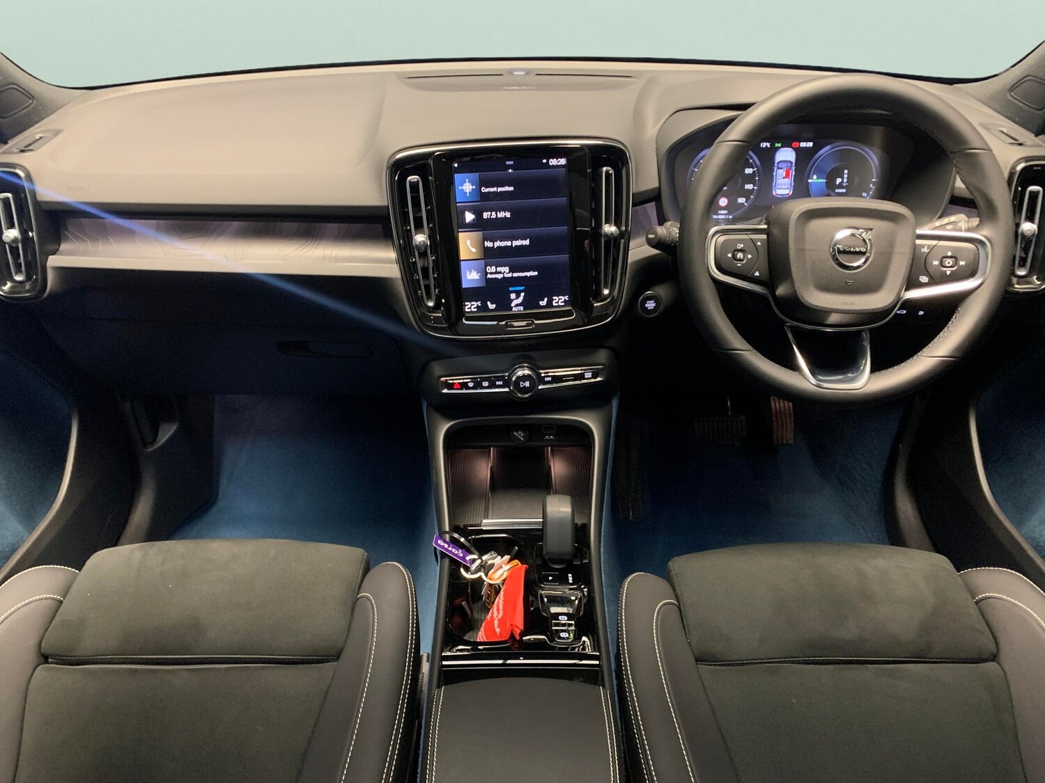 Used Volvo XC40 for sale - 77873068: Photo 9