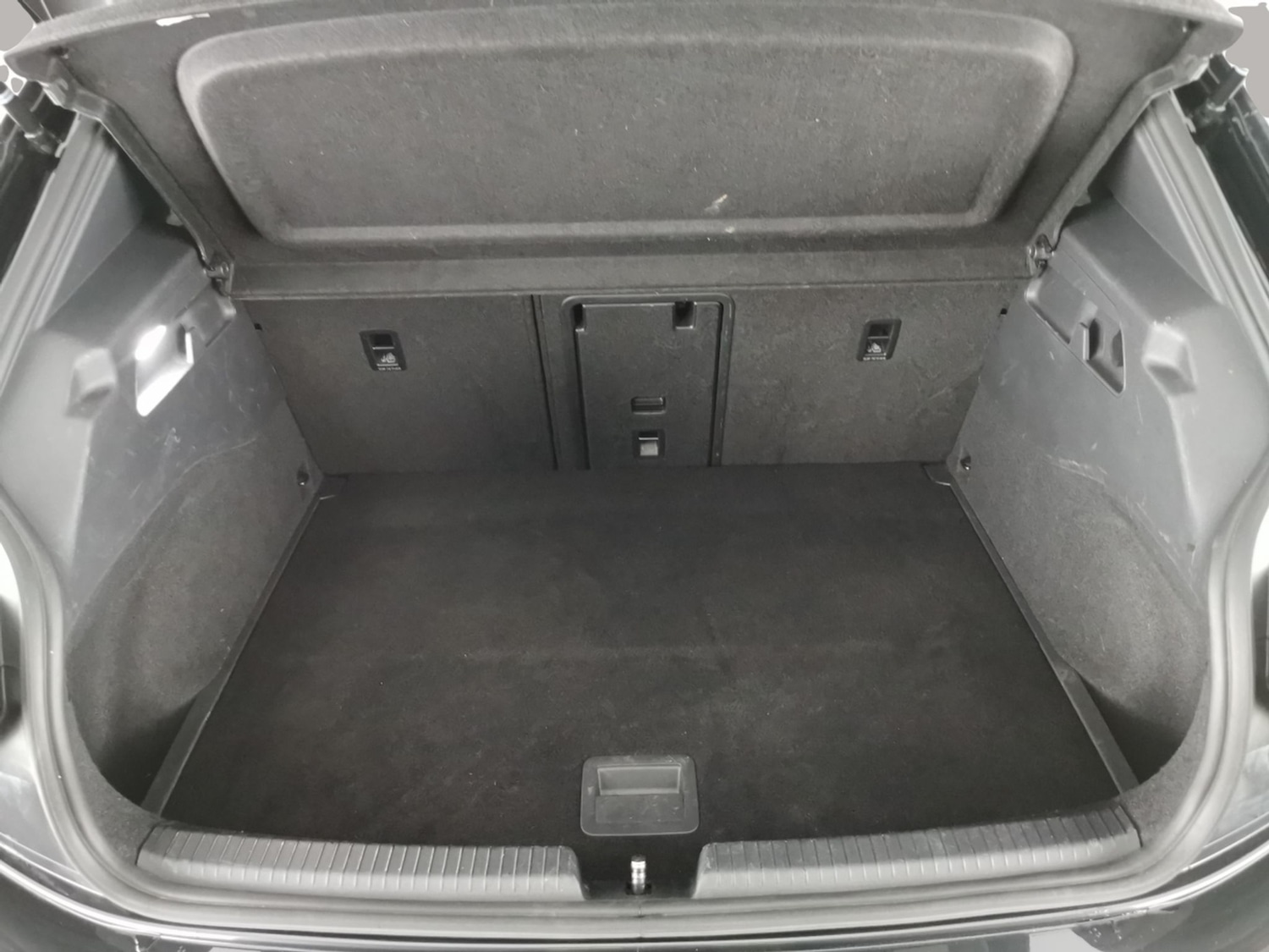 Used Volkswagen ID.3 2021 for sale - 77894149: Photo 27