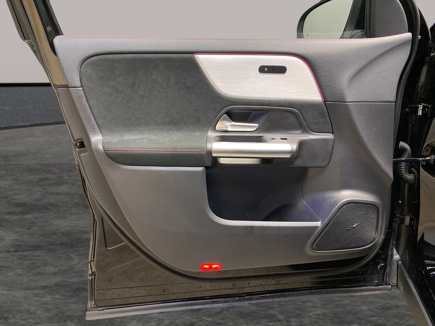 Used Mercedes-Benz EQA 2023 for sale - 78139953: Photo 28