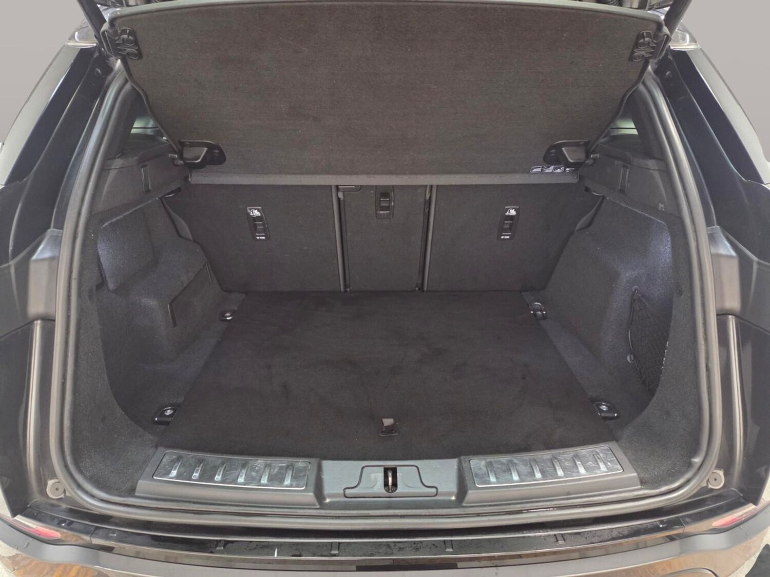 Used Land Rover Range Rover Evoque 2022 for sale - 77472189: Photo 37