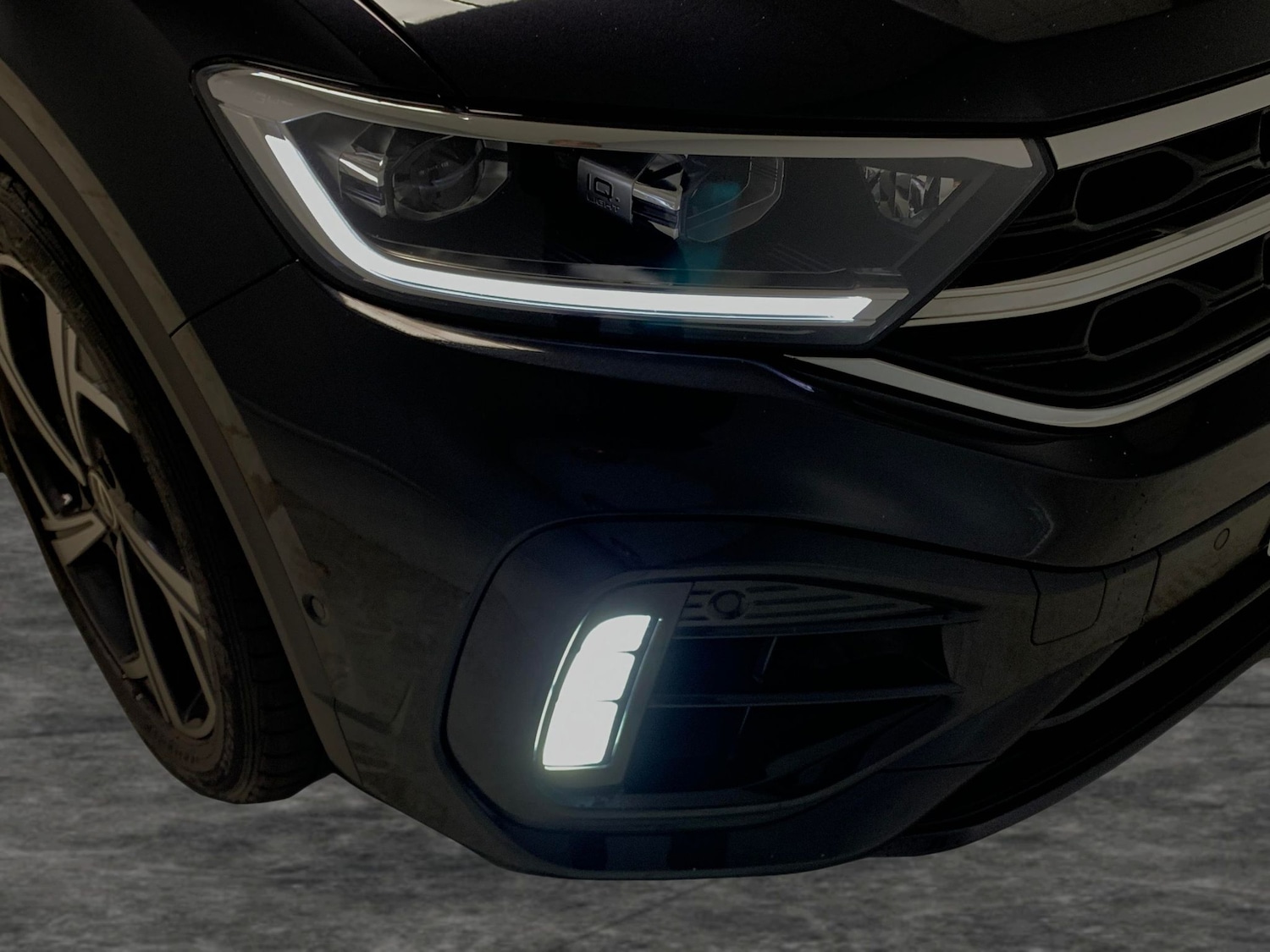 Used Volkswagen T-Roc 2023 for sale - 76895064: Photo 25