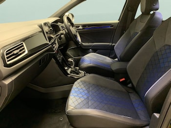 Used Volkswagen T-Roc 2023 for sale - 76895064: Photo