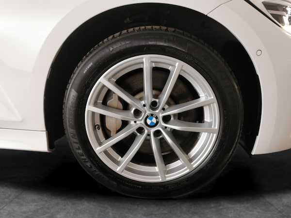 Used BMW 3 Series 2021 for sale - 76342442: Photo 32