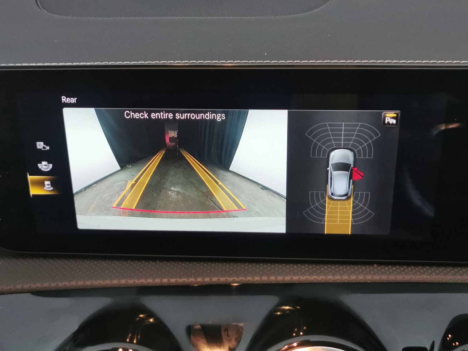 Used Mercedes-Benz A-Class 2021 for sale - 76978325: Photo 5