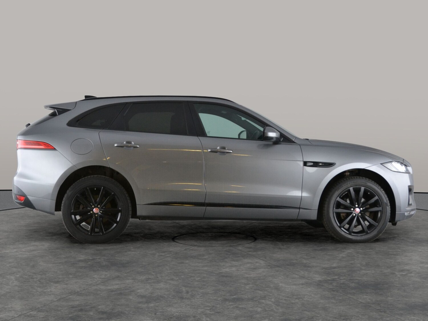 Used Jaguar F-Pace 2019 for sale - 78104022: Photo 13
