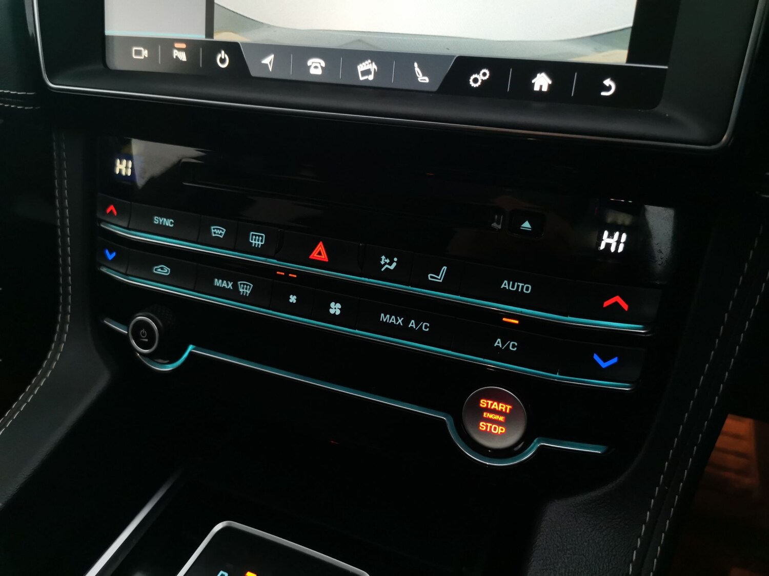 Used Jaguar F-Pace 2019 for sale - 78104022: Photo 22