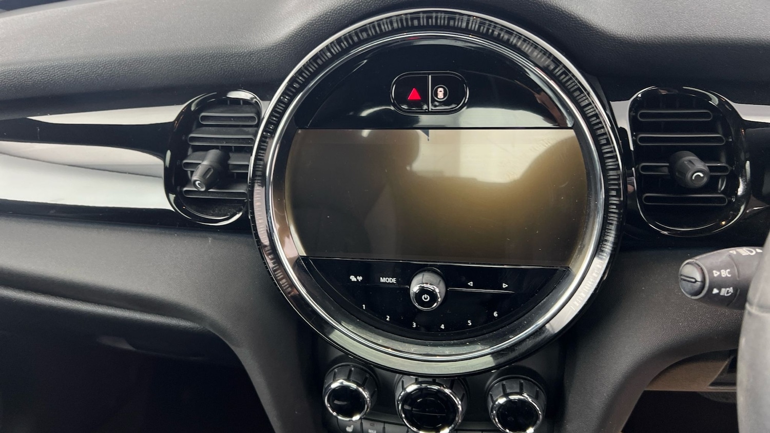 Used MINI Hatch 2022 for sale - 77517326: Photo 15