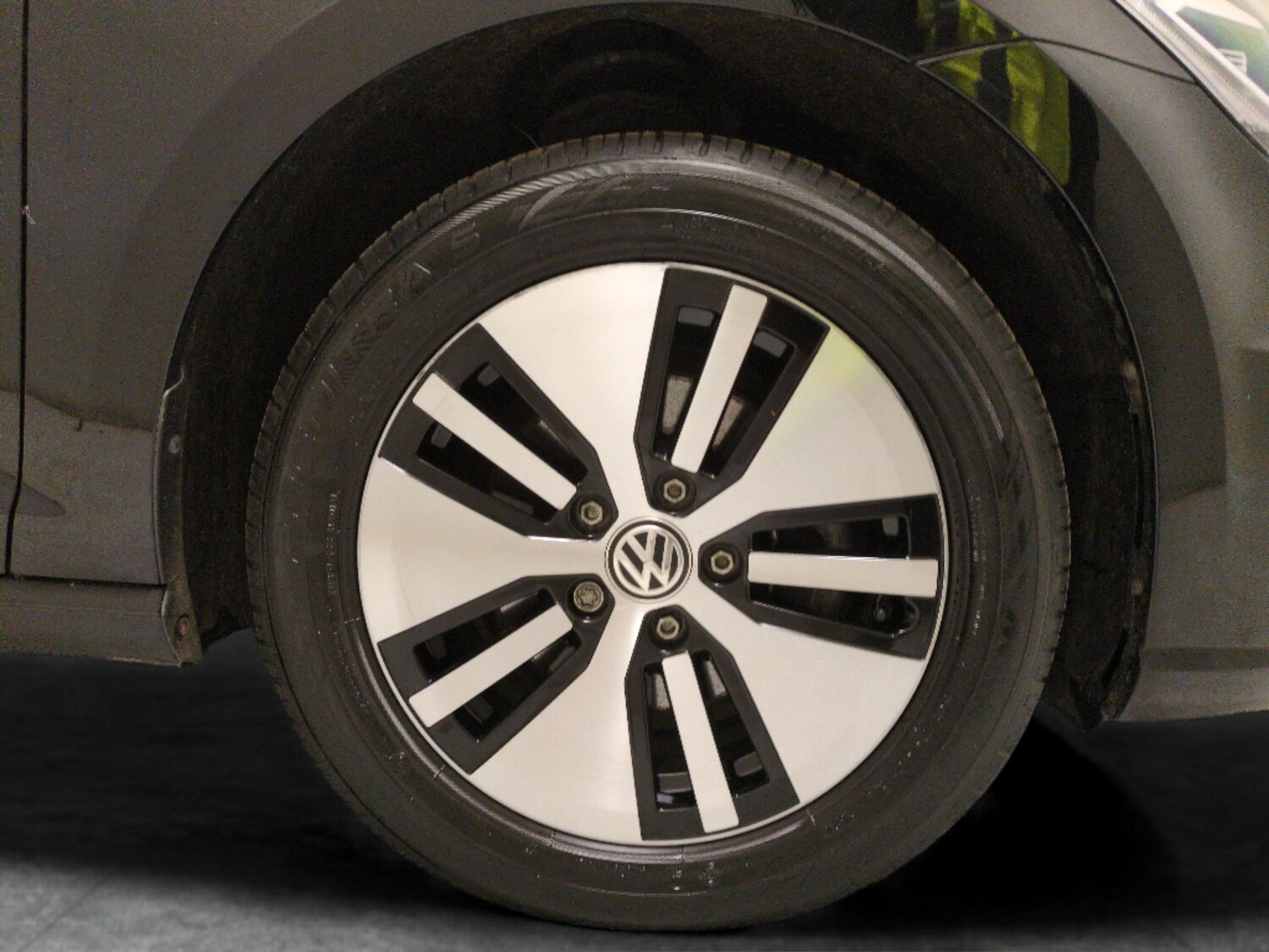 Used Volkswagen Golf 2020 for sale - 77708460: Photo 22