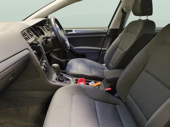 Used Volkswagen Golf 2020 for sale - 77708460: Photo