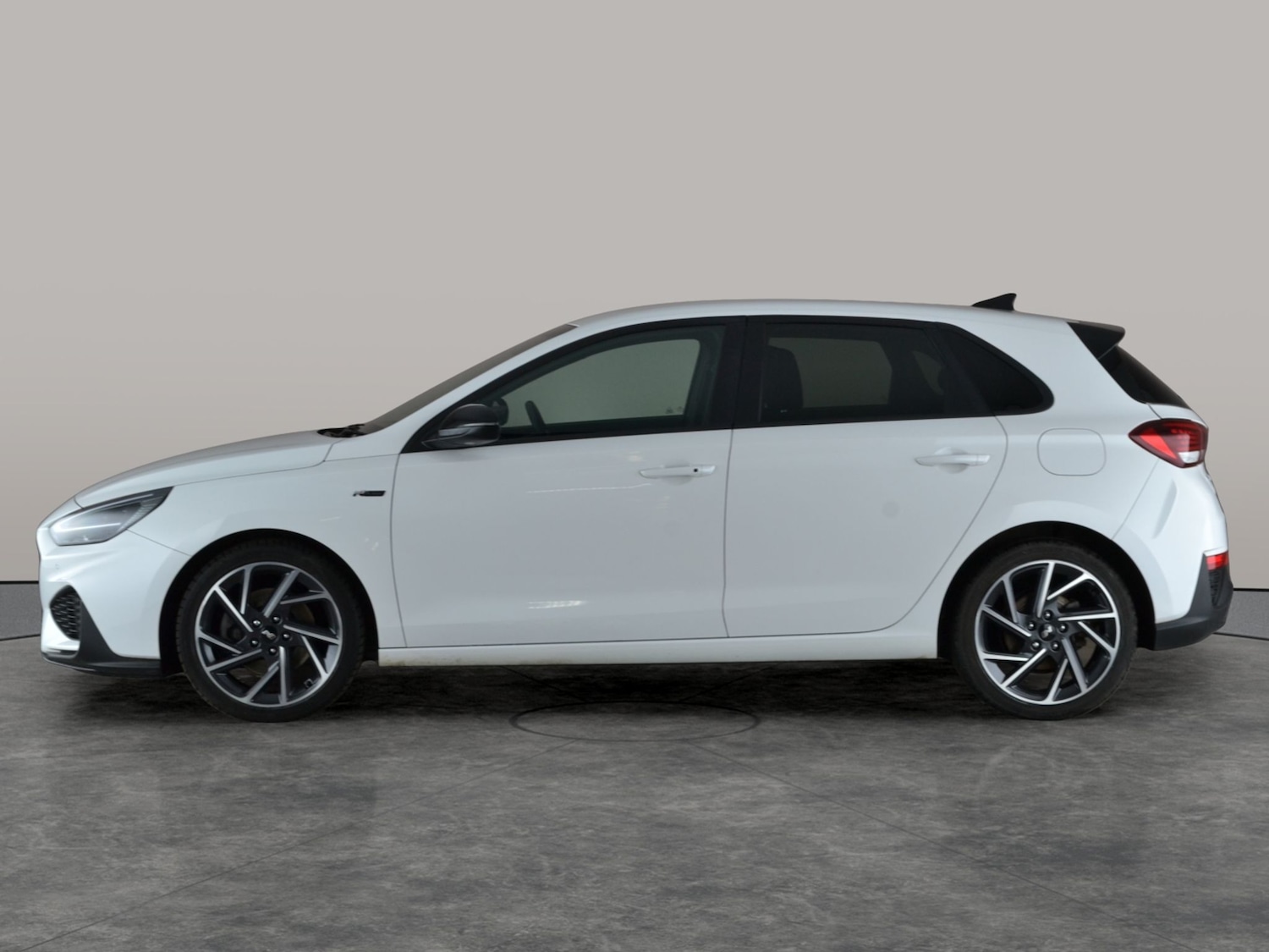 Used Hyundai i30 2023 for sale - 77136720: Photo 13