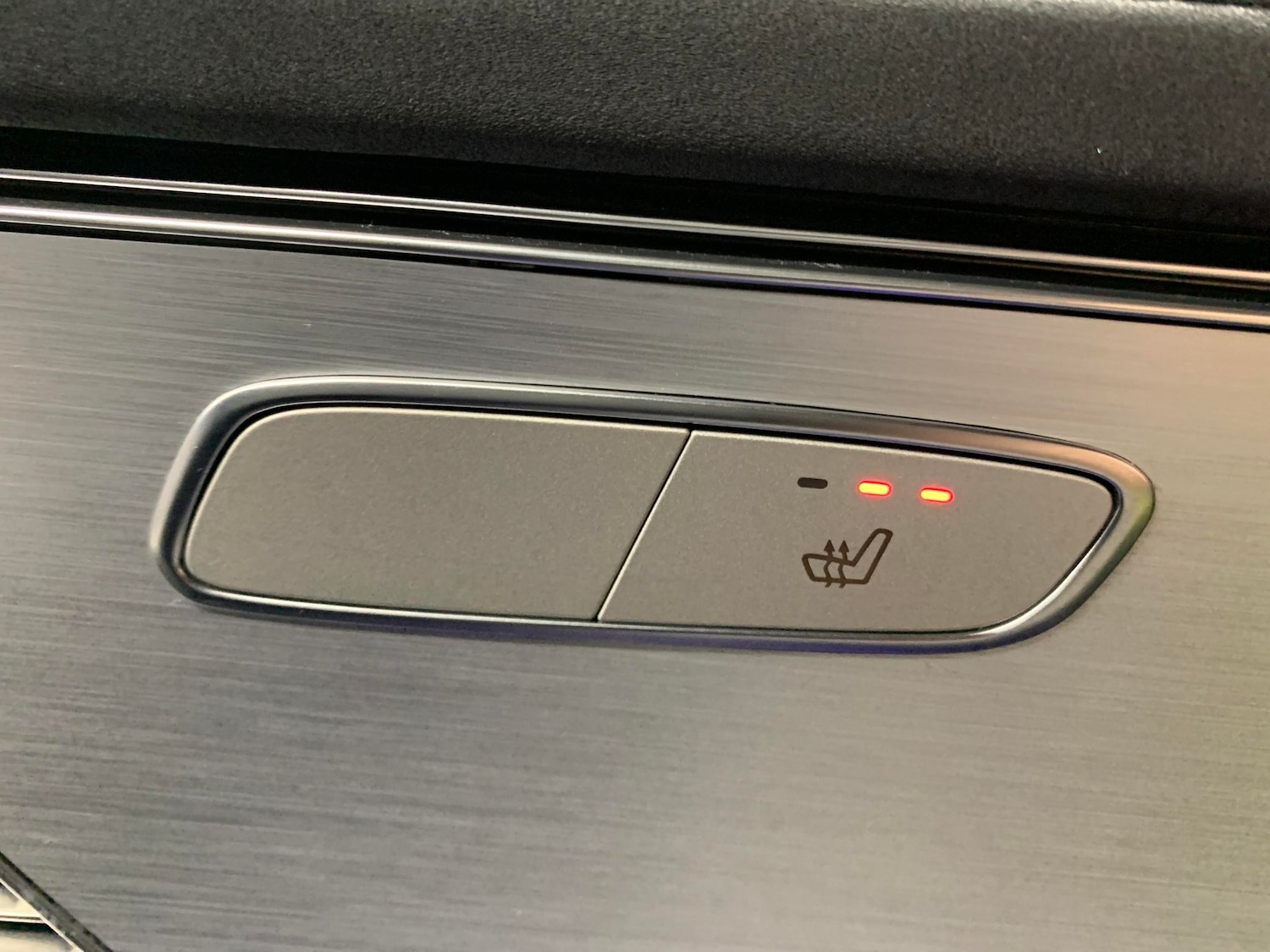 Used Mercedes-Benz EQC 2021 for sale - 76947100: Photo 23