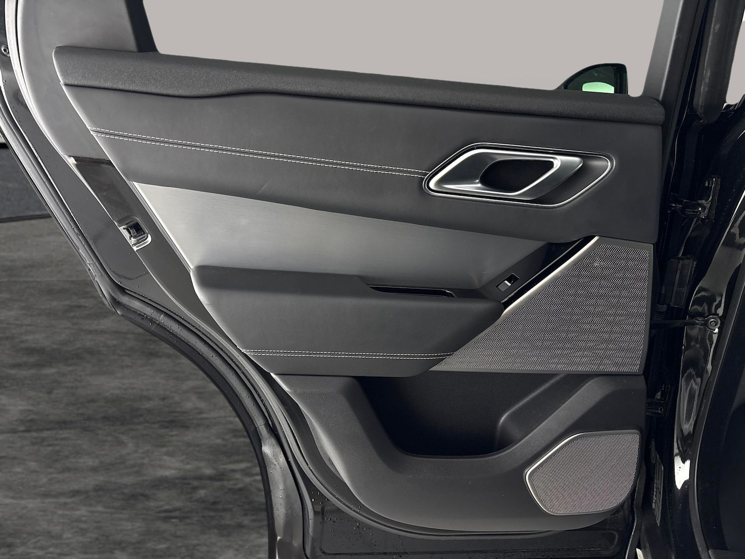 Used Land Rover Range Rover Velar 2022 for sale - 78107826: Photo 38