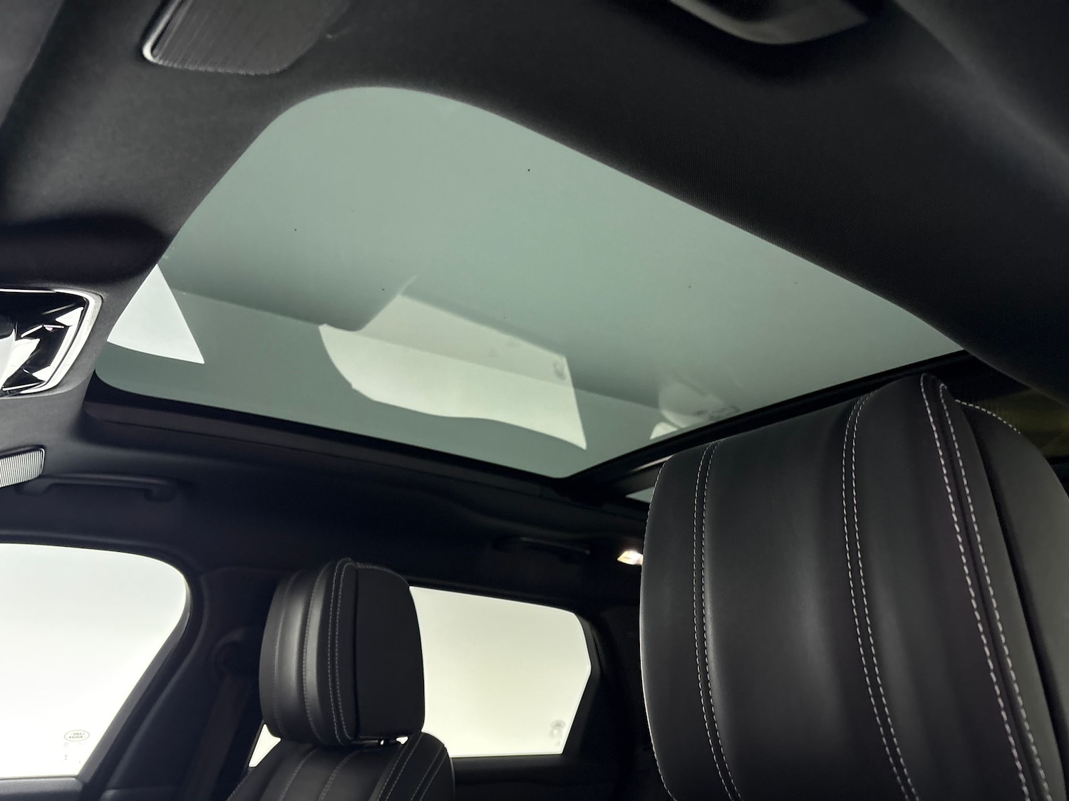 Used Land Rover Range Rover Velar 2022 for sale - 78107826: Photo 5