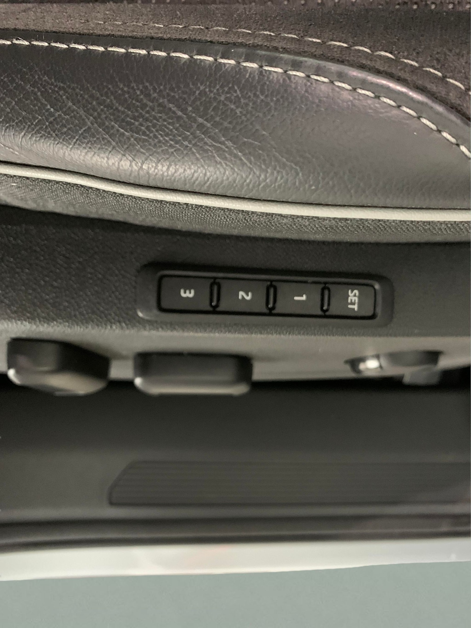 Used Skoda Enyaq 2023 for sale - 77047944: Photo 27