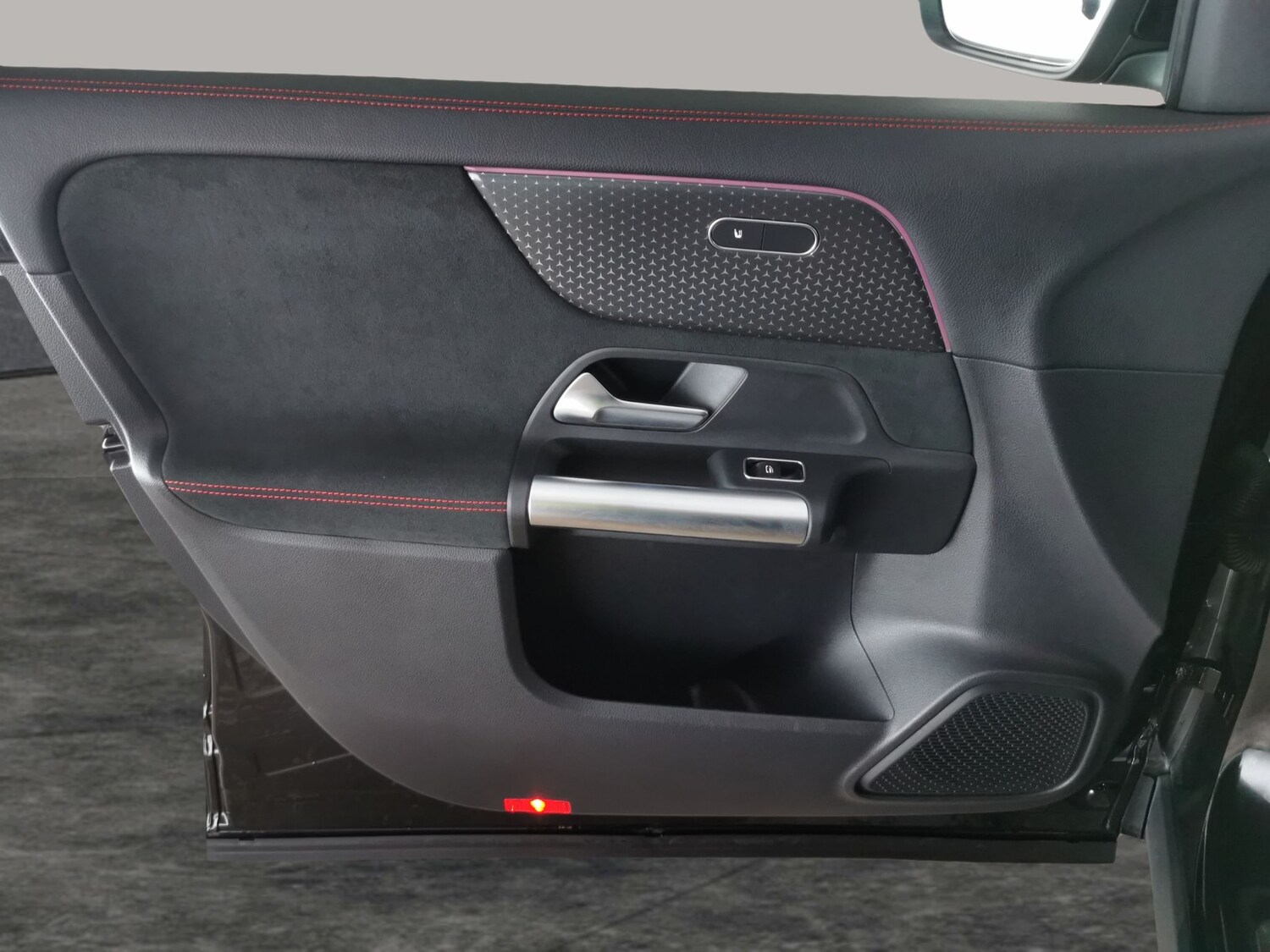 Used Mercedes-Benz EQA 2024 for sale - 78137470: Photo 29