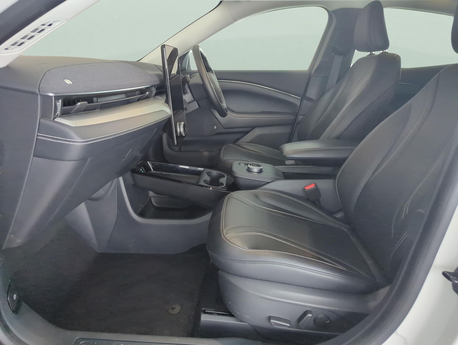 Used Ford Mustang Mach-E 2022 for sale - 77324297: Photo 4