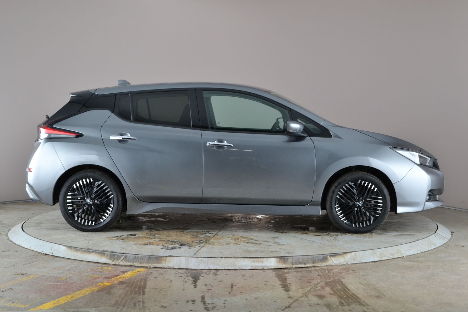 Used Nissan Leaf 2022 for sale - 77262146: Photo 10