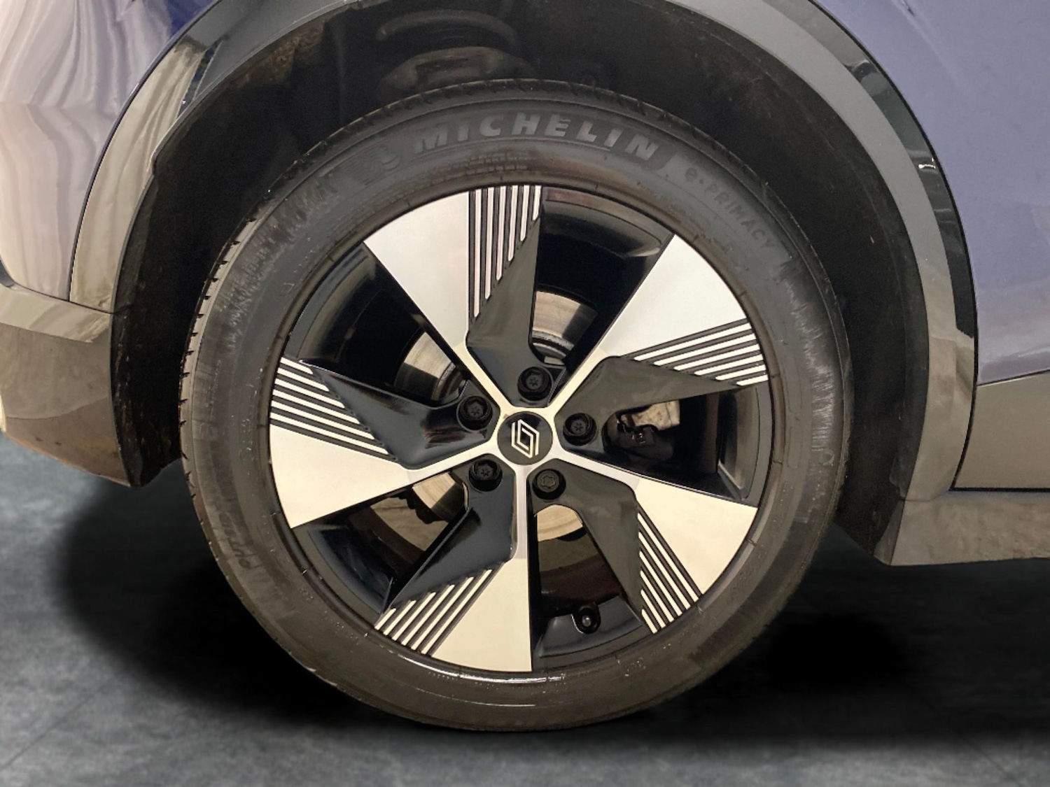 Used Renault Megane E Tech 2023 for sale - 77942570: Photo 24