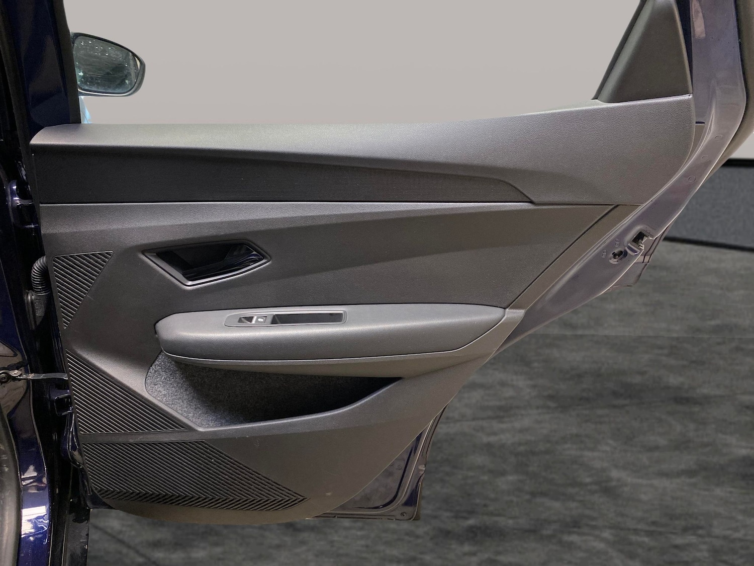 Used Renault Megane E Tech 2023 for sale - 77942570: Photo 28