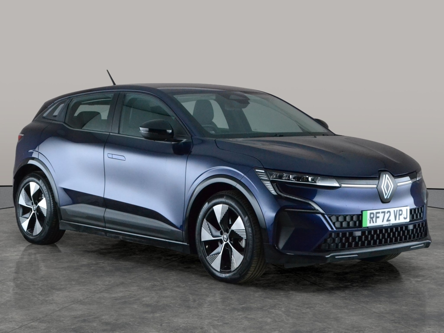 Used Renault Megane E Tech 2023 for sale - 77942570: Photo 6