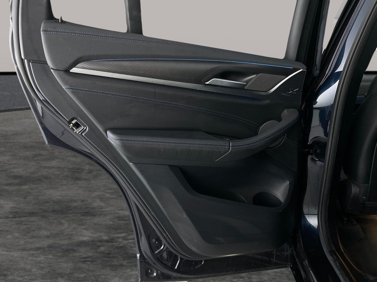 Used BMW iX3 2022 for sale - 76693979: Photo 43