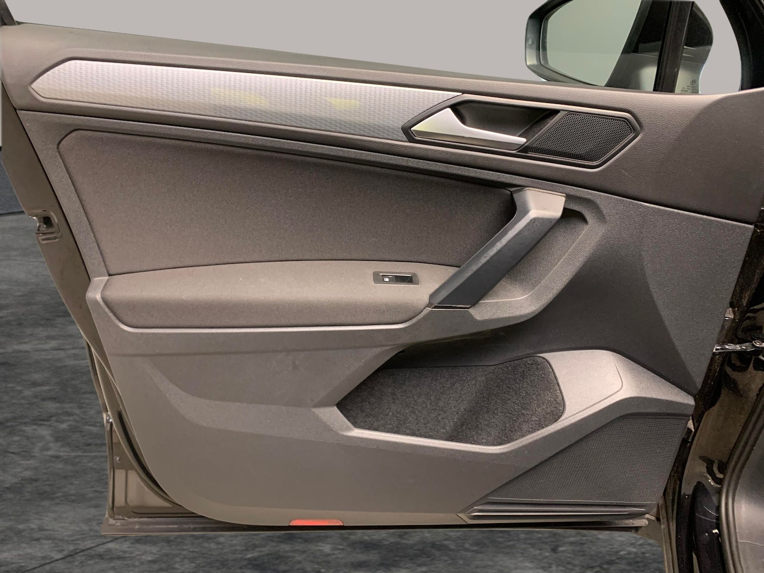 Used Volkswagen Tiguan 2022 for sale - 76364963: Photo 32