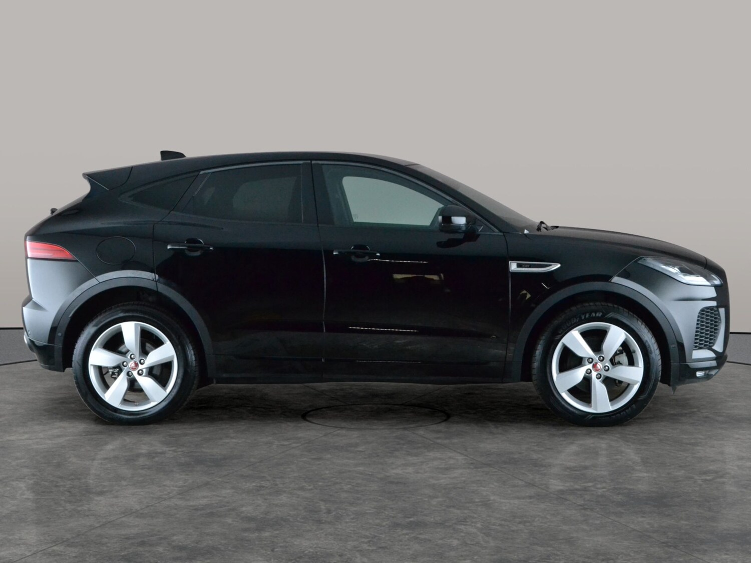 Used Jaguar E-Pace 2019 for sale - 77505483: Photo 9