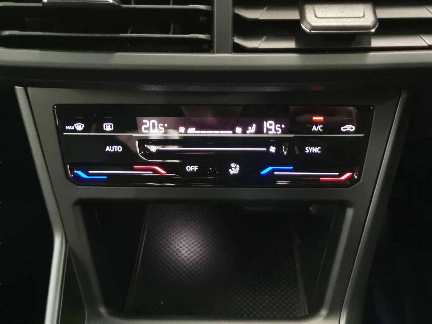 Used Volkswagen Polo for sale - 77502314: Photo 17