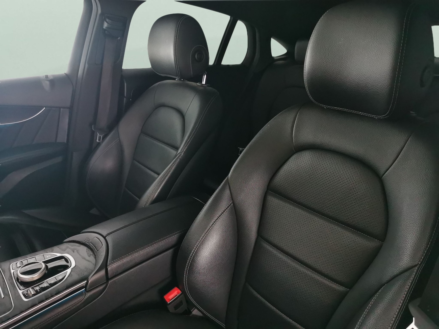 Used Mercedes-Benz GLC 2018 for sale - 77760373: Photo 7