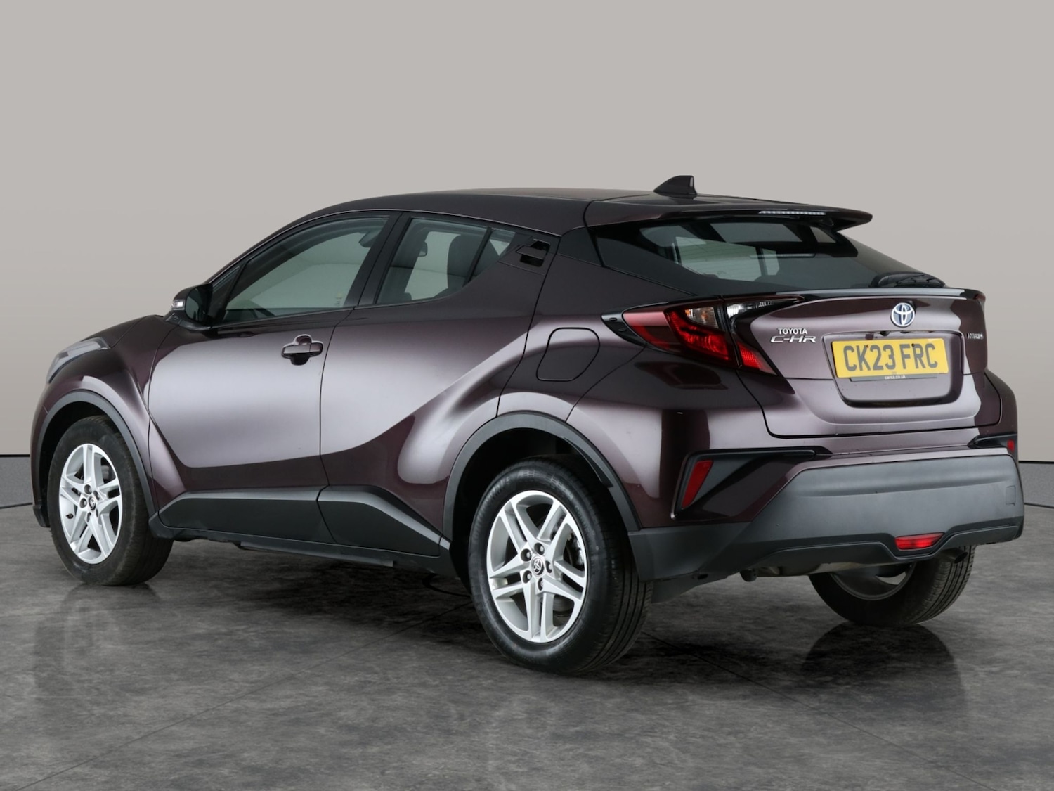 Used Toyota C-HR 2023 for sale - 76552844: Photo 13