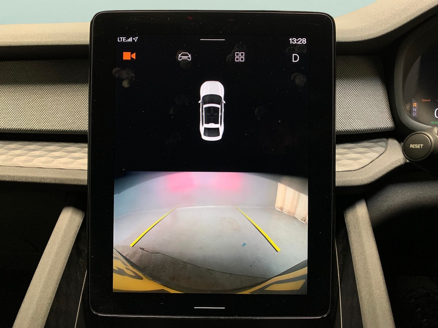 Used Polestar Polestar 2 2023 for sale - 76575583: Photo 5