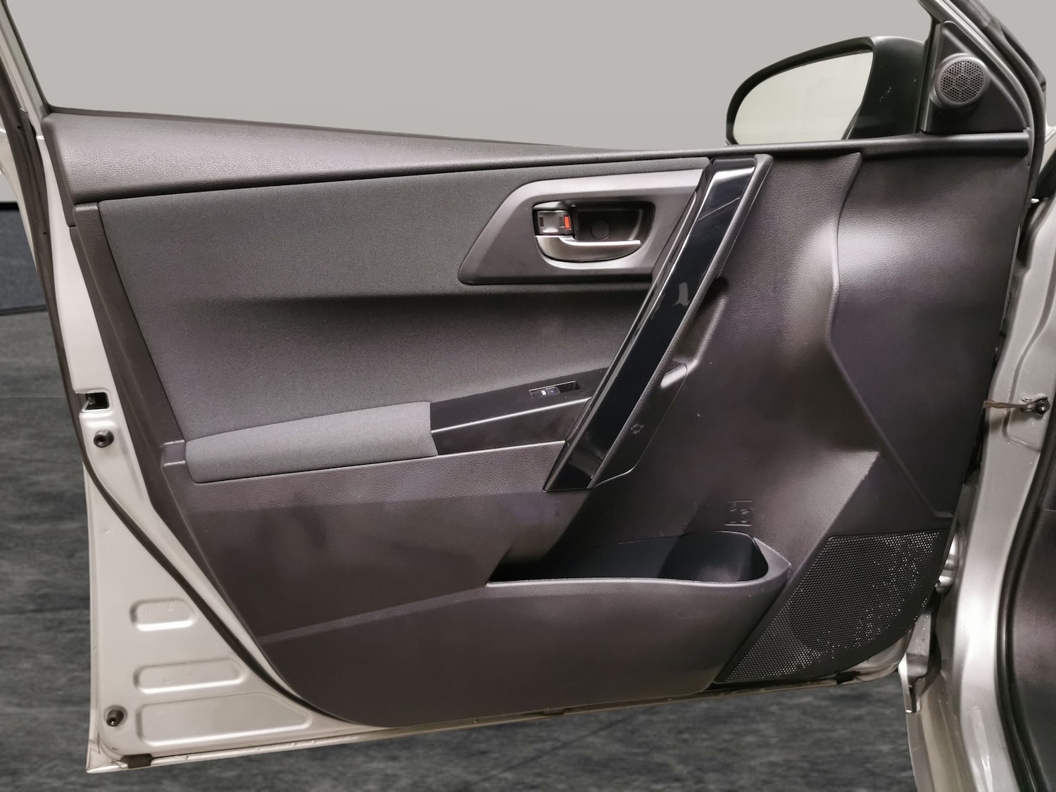 Used Toyota Auris 2018 for sale - 76529054: Photo 27