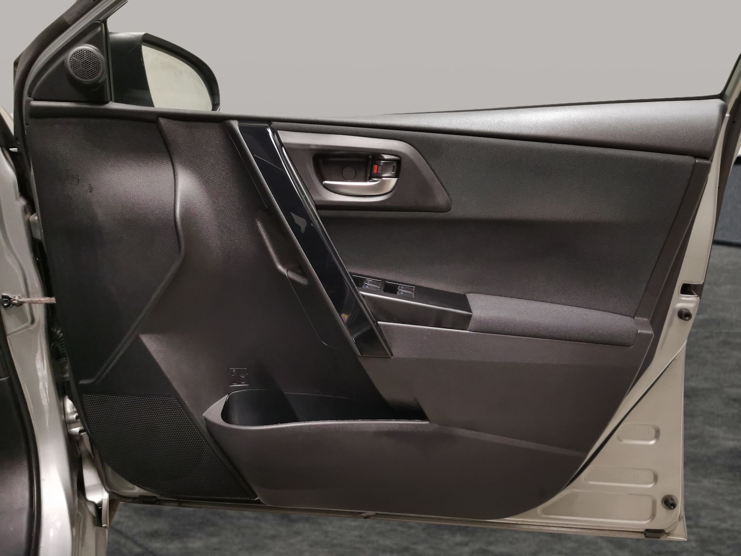 Used Toyota Auris 2018 for sale - 76529054: Photo 30