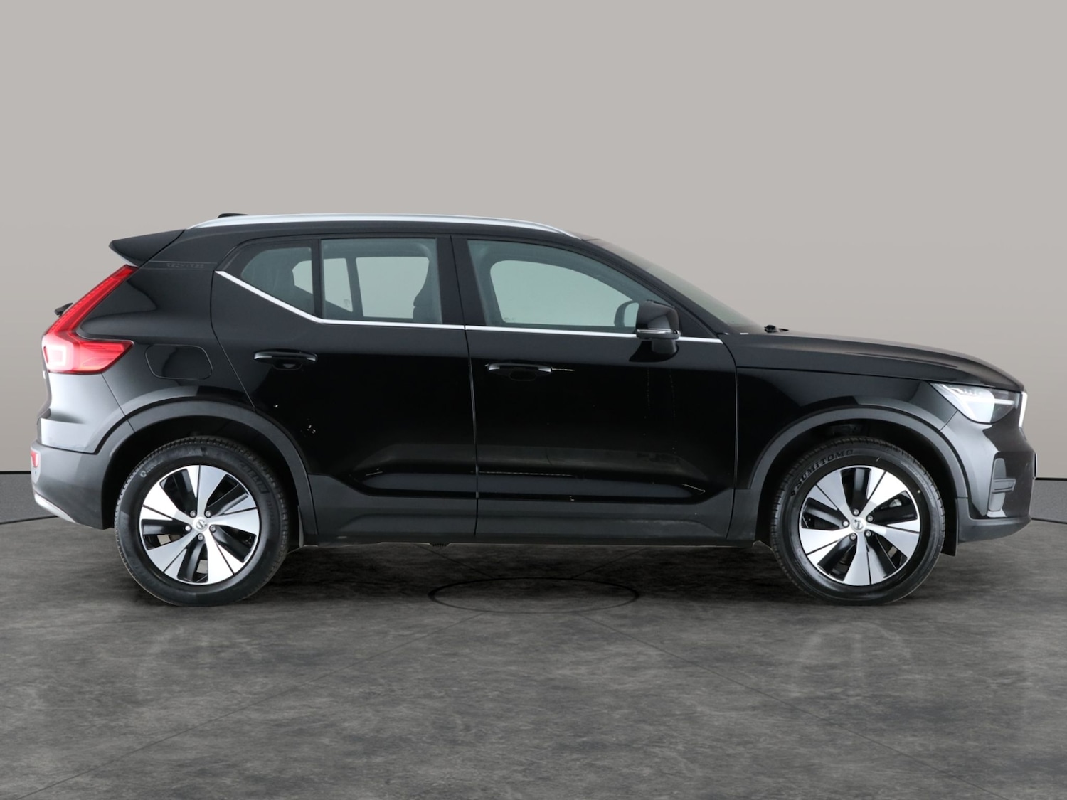 Used Volvo XC40 2022 for sale - 77274526: Photo 9