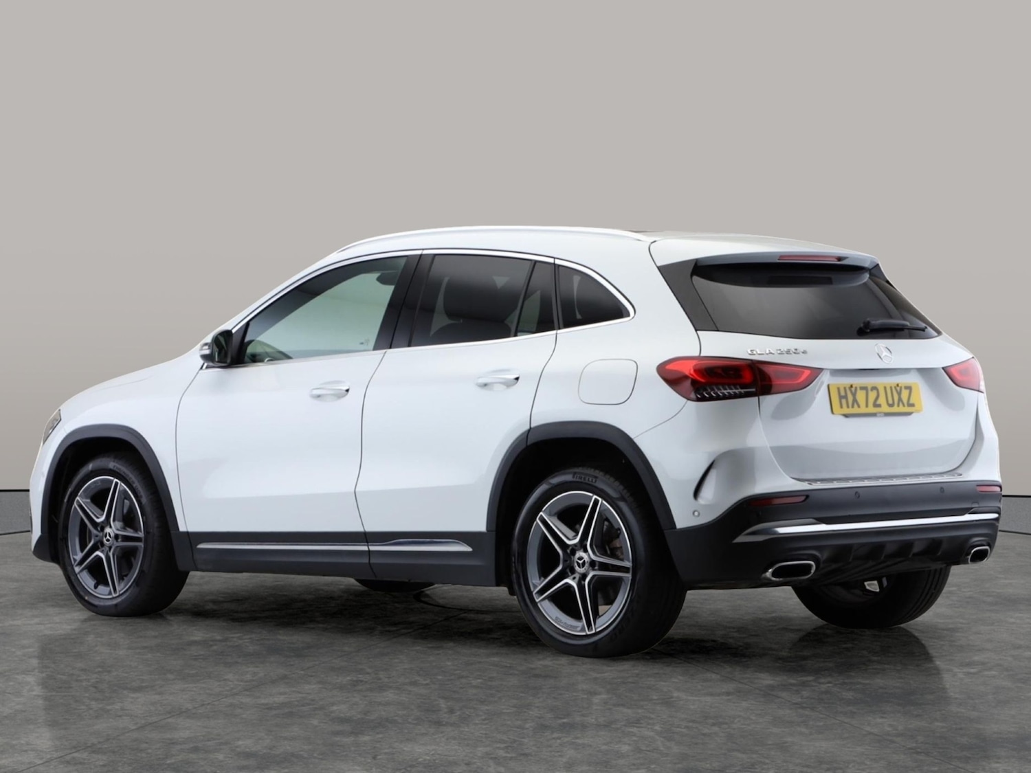 Used Mercedes-Benz GLA 2022 for sale - 76875423: Photo 8