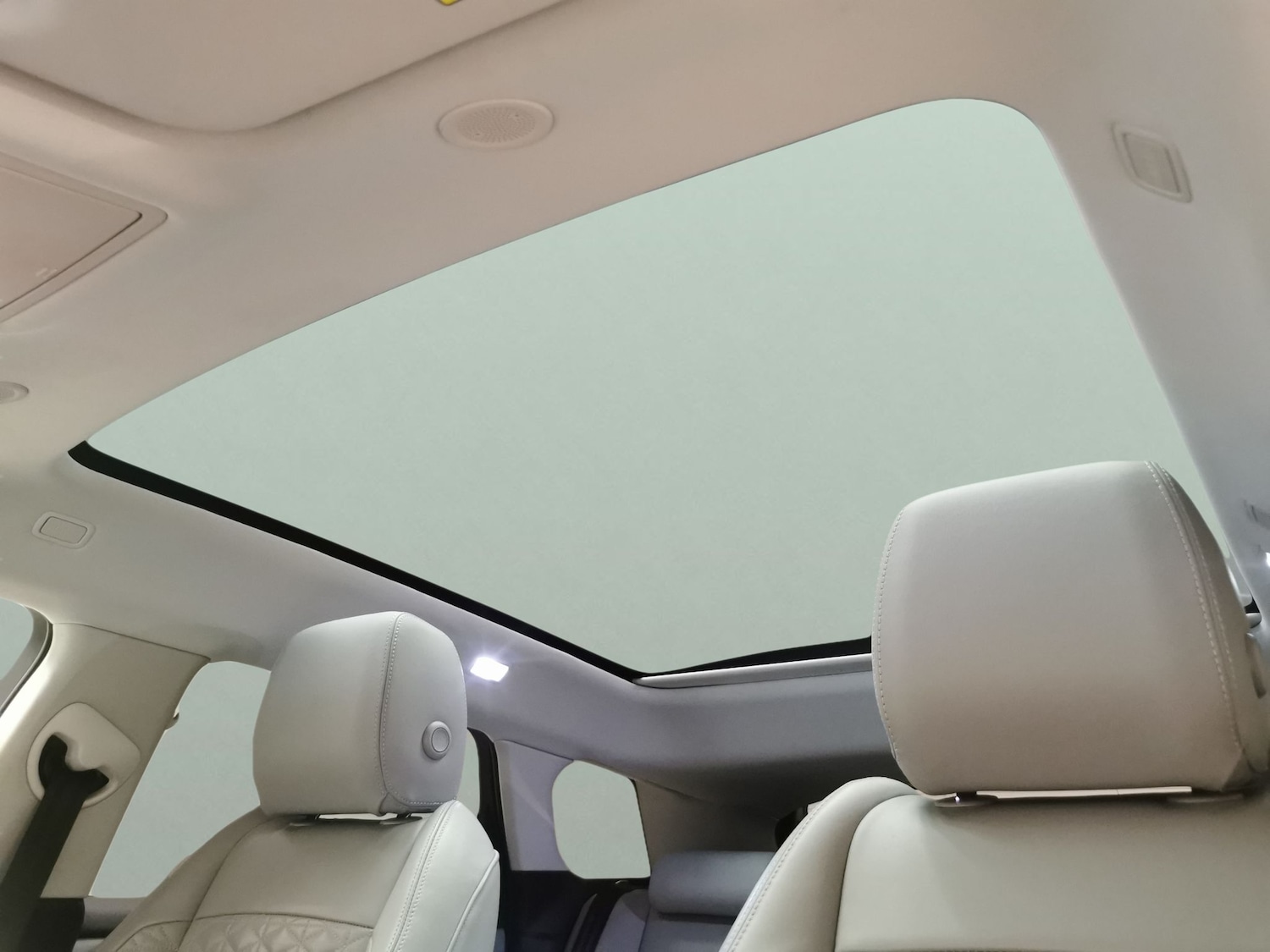 Used Land Rover Range Rover Evoque 2022 for sale - 78042490: Photo 5