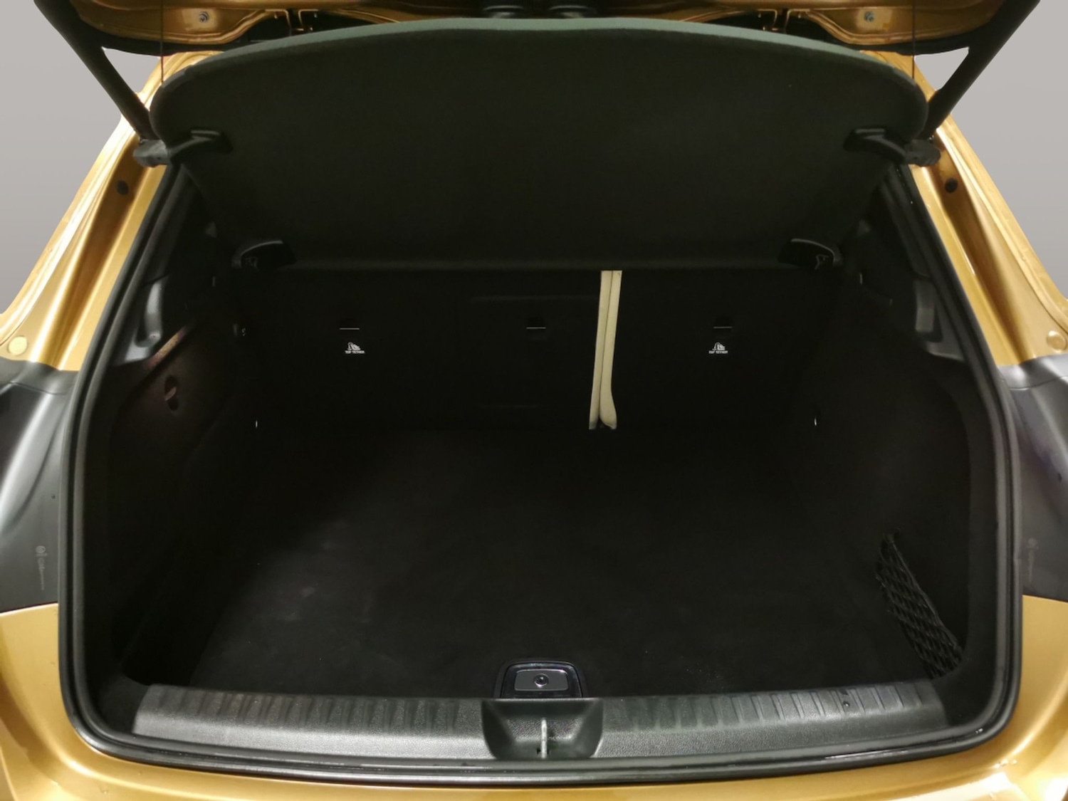 Used Mercedes-Benz GLA 2017 for sale - 77159669: Photo 32