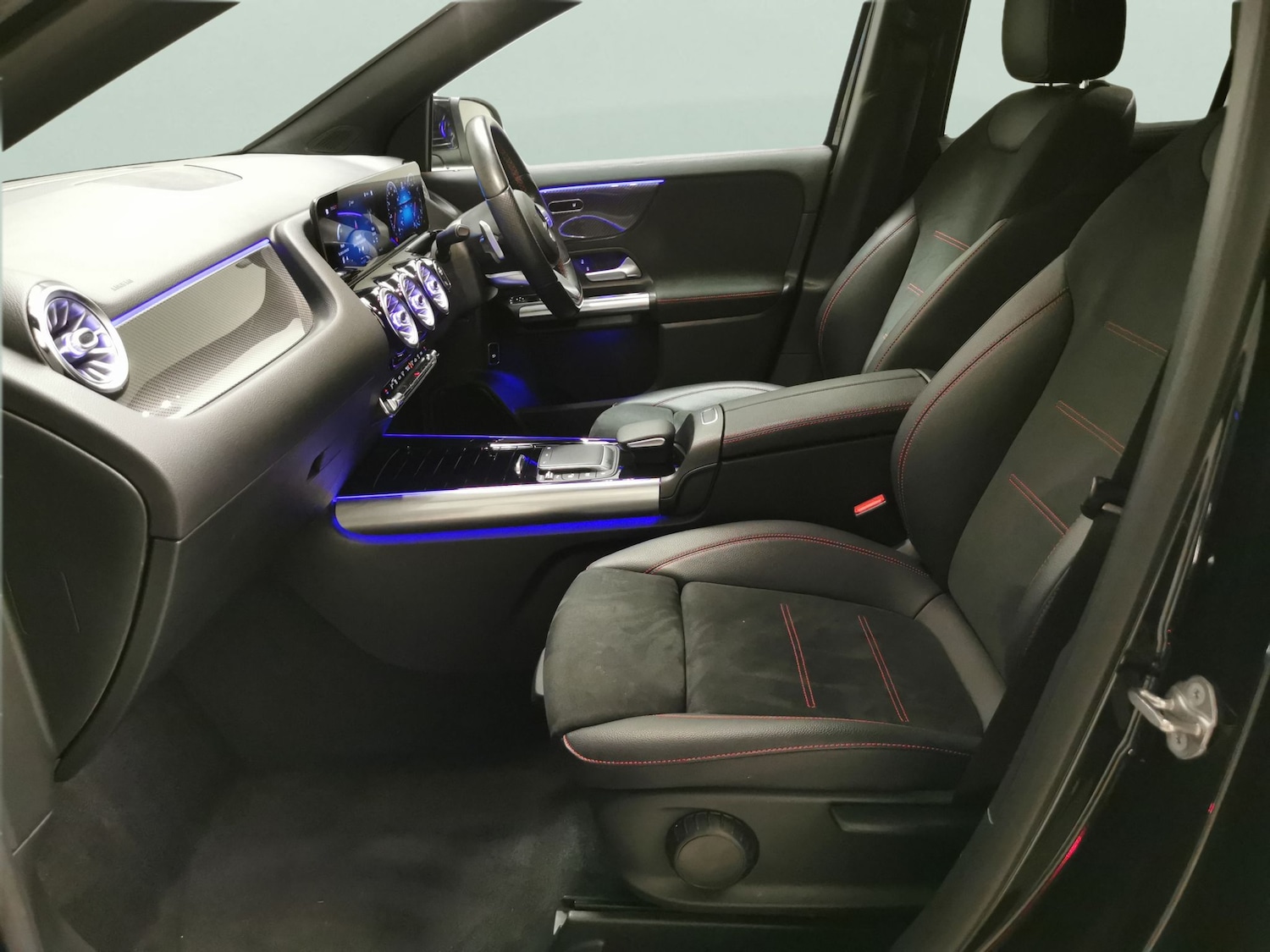 Used Mercedes-Benz GLA 2020 for sale - 78197861: Photo 4